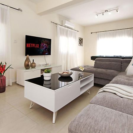 Nissi Adamite Villa Agia Napa Buitenkant foto